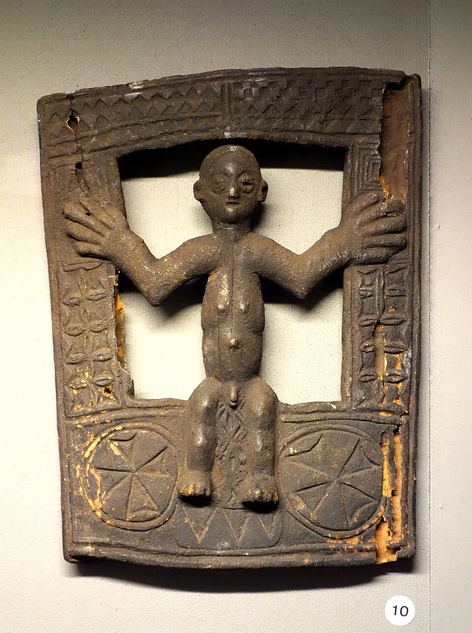 Depiction of Nzambi by Daderot
