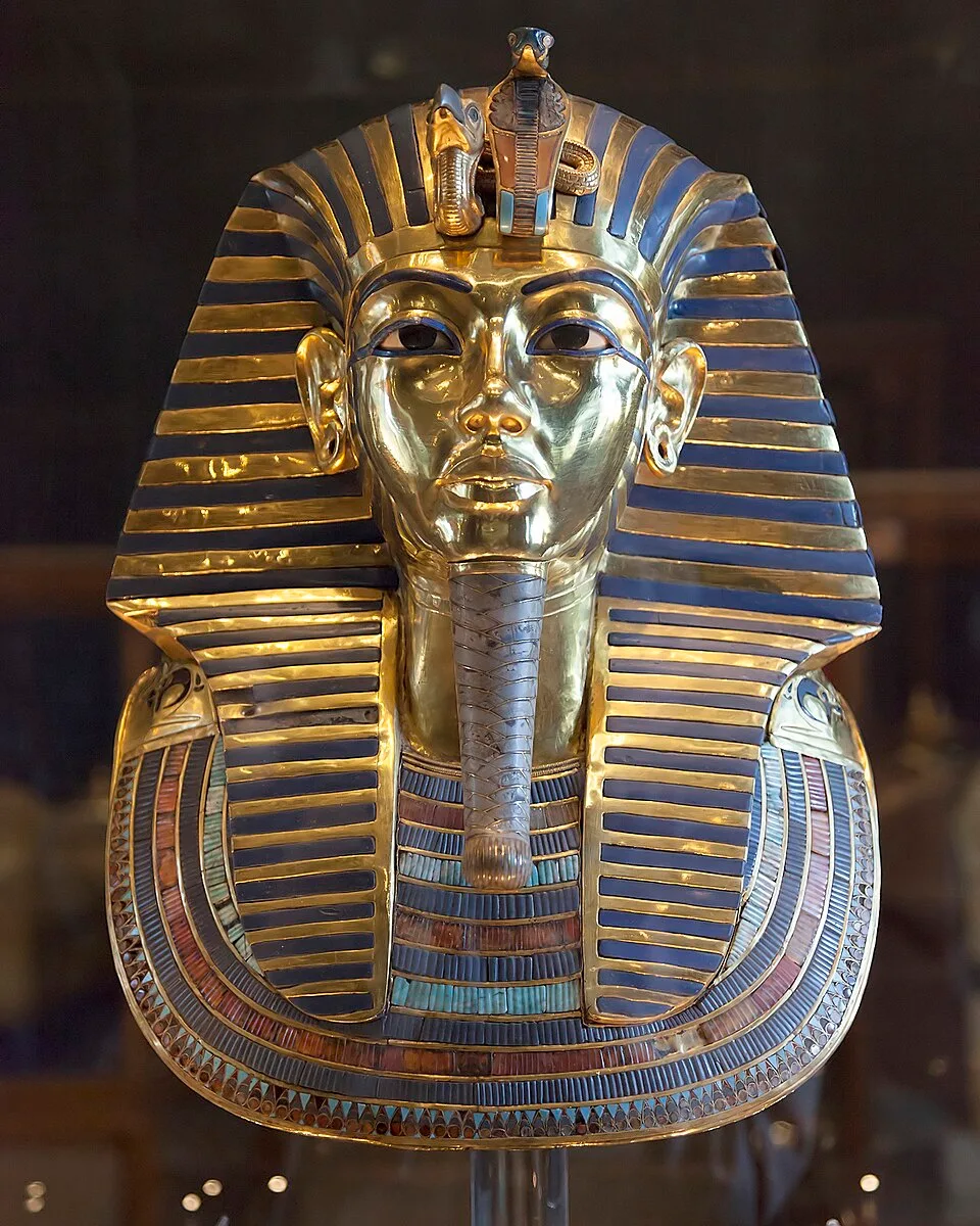 Depiction of Tutankhamun by Roland Unger