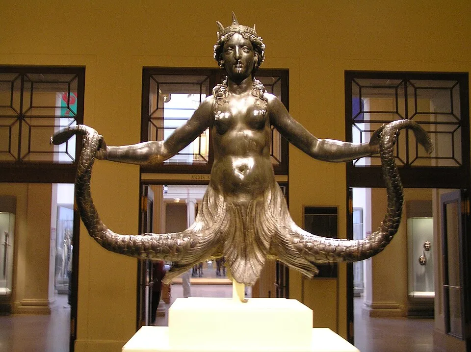 Depiction of Serpent-Legged Ancestress by photo taken by Y. Trottier